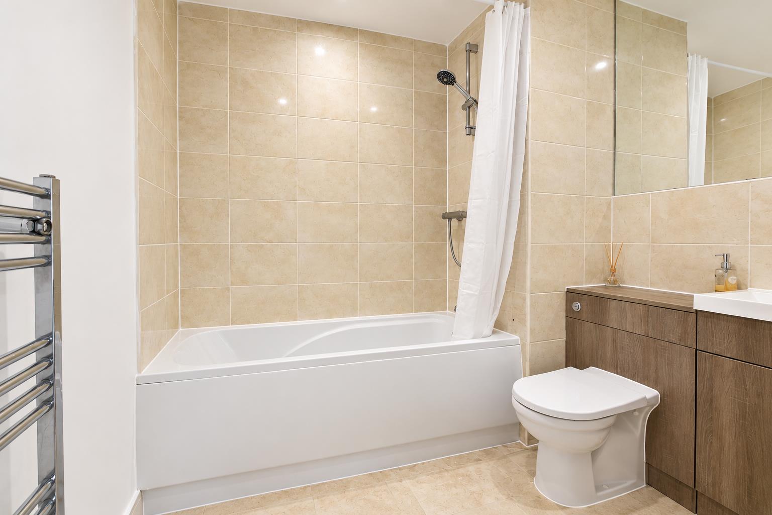 426 Avebury Boulevard, Milton Keynes